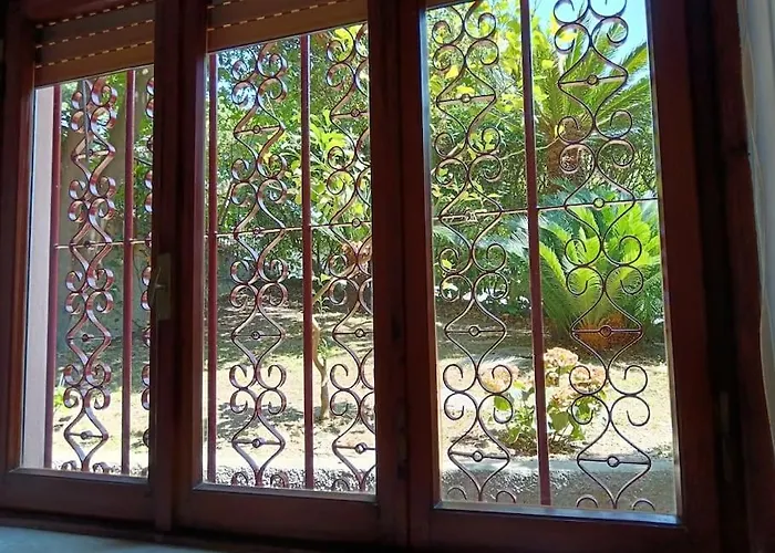 펜션 Marina Di Bardi Silvia's House *